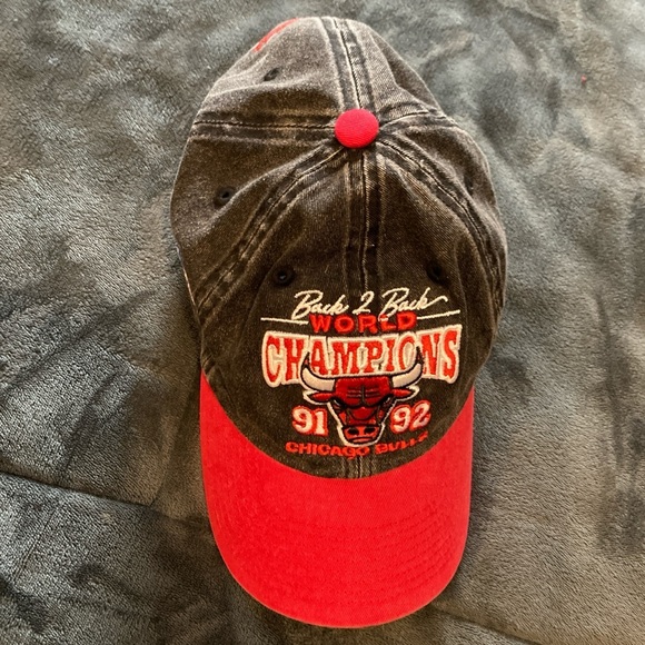 Mitchell & Ness Black and Red Champs Game Cap - Picture 5 of 8
